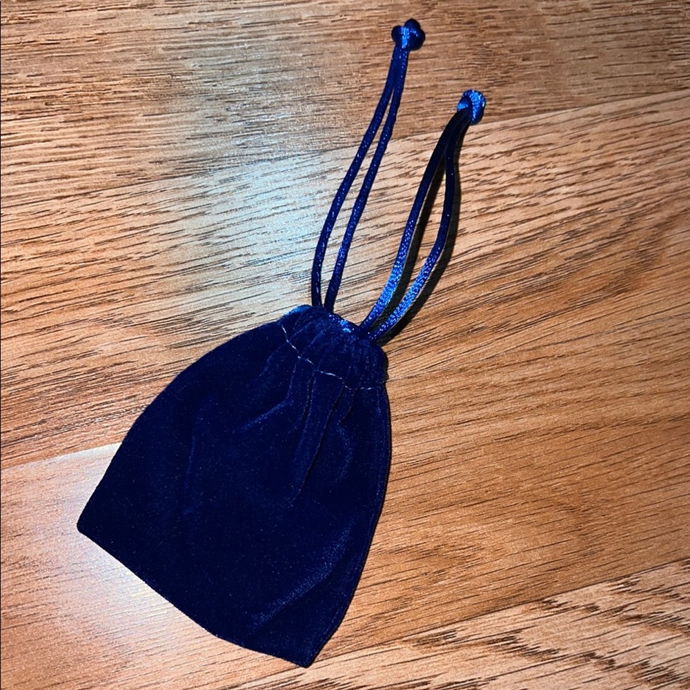 Velvet Drawstring Pouch Nwot - image 1